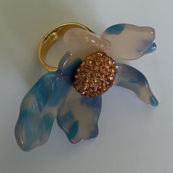LELE Sadoughi colorful crystal flower Ring size 7 - Picture 4 of 7